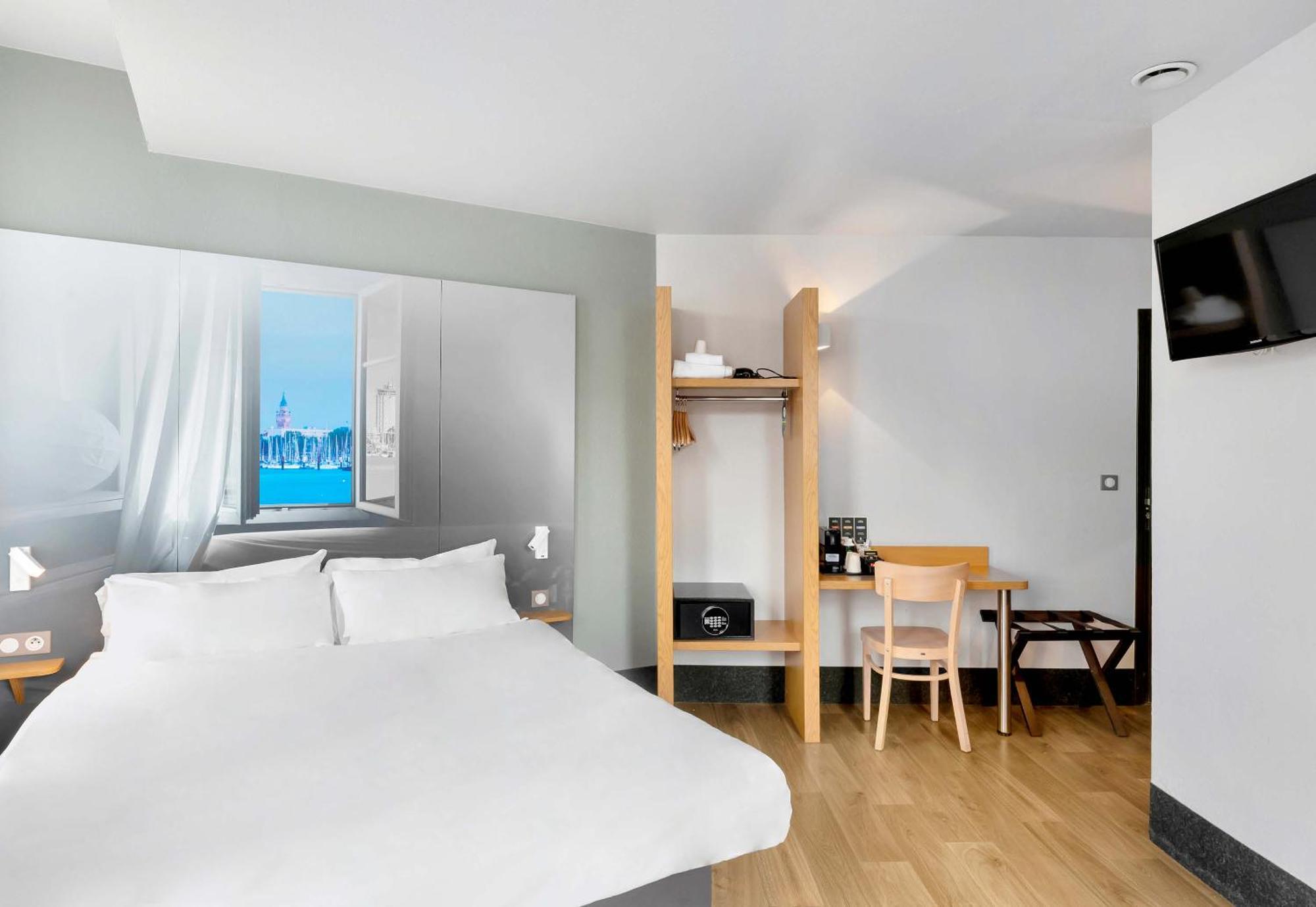 B&B Hotel Dunkerque Centre Gare 됭케르크 외부 사진