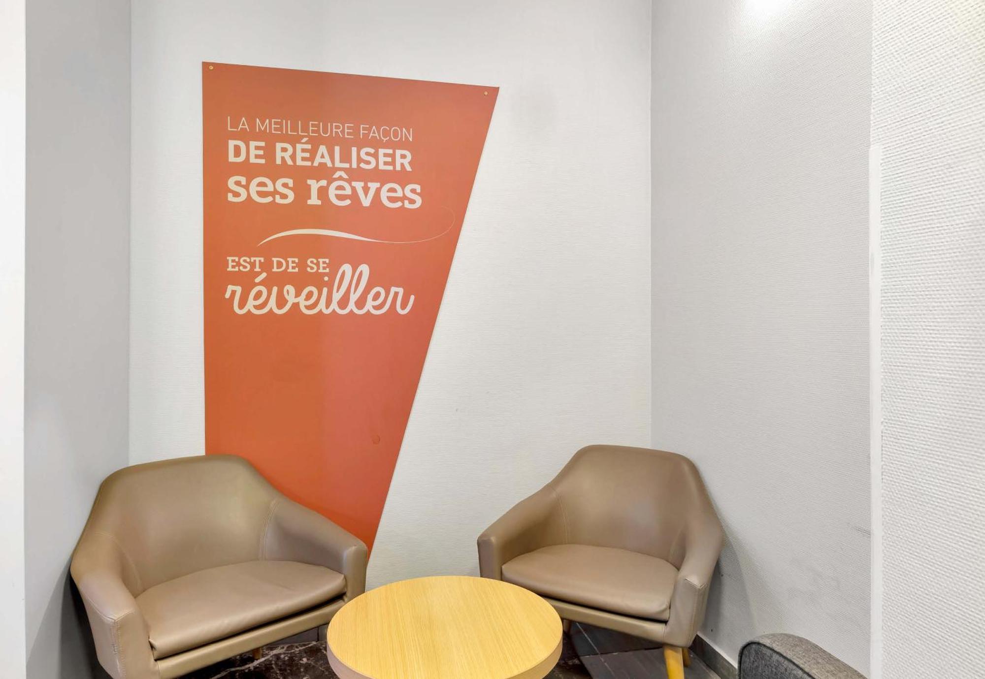 B&B Hotel Dunkerque Centre Gare 됭케르크 외부 사진