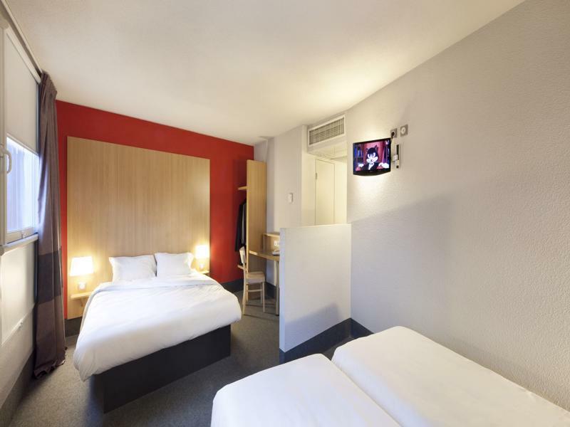 B&B Hotel Dunkerque Centre Gare 됭케르크 외부 사진
